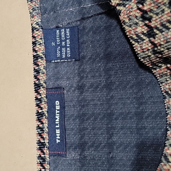 The Limited Size 2 Houndstooth Plaid Wrap Mini Skirt, Excellent Used Condition - Picture 7 of 10